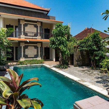 Eddys Cottages & Villa Legian  Bagian luar foto
