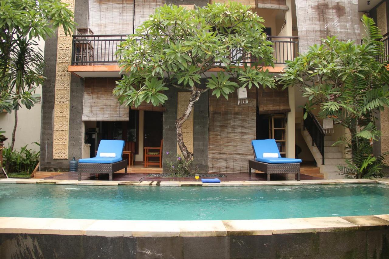 Eddys Cottages & Villa Legian  Bagian luar foto