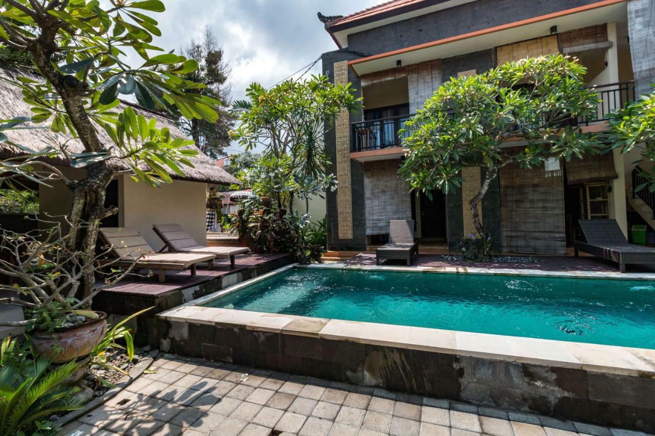 Eddys Cottages & Villa Legian  Bagian luar foto