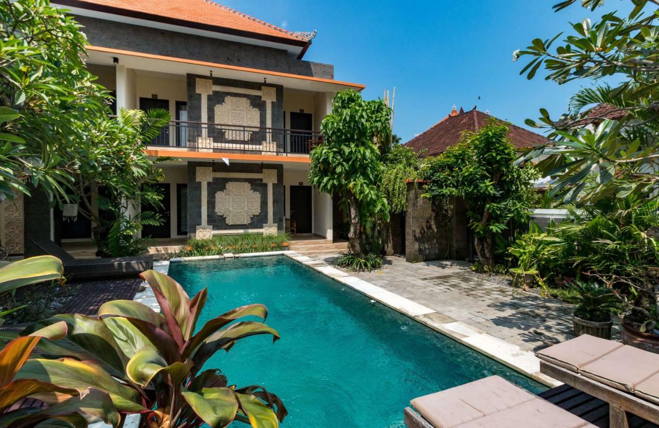 Eddys Cottages & Villa Legian  Bagian luar foto